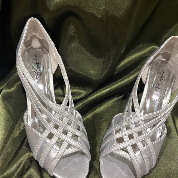 Easy Street Alive @ 5 - Picture 4 of 5